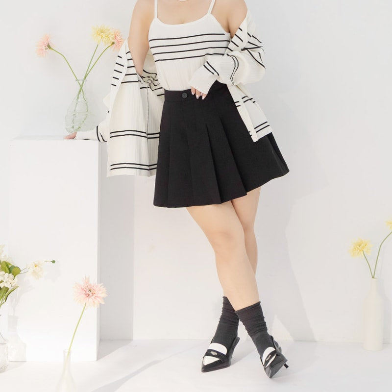 MISS. Pear-Shaped Friendly! Perfect Fit Tailored High Waist Pleated Plus Size Skirt