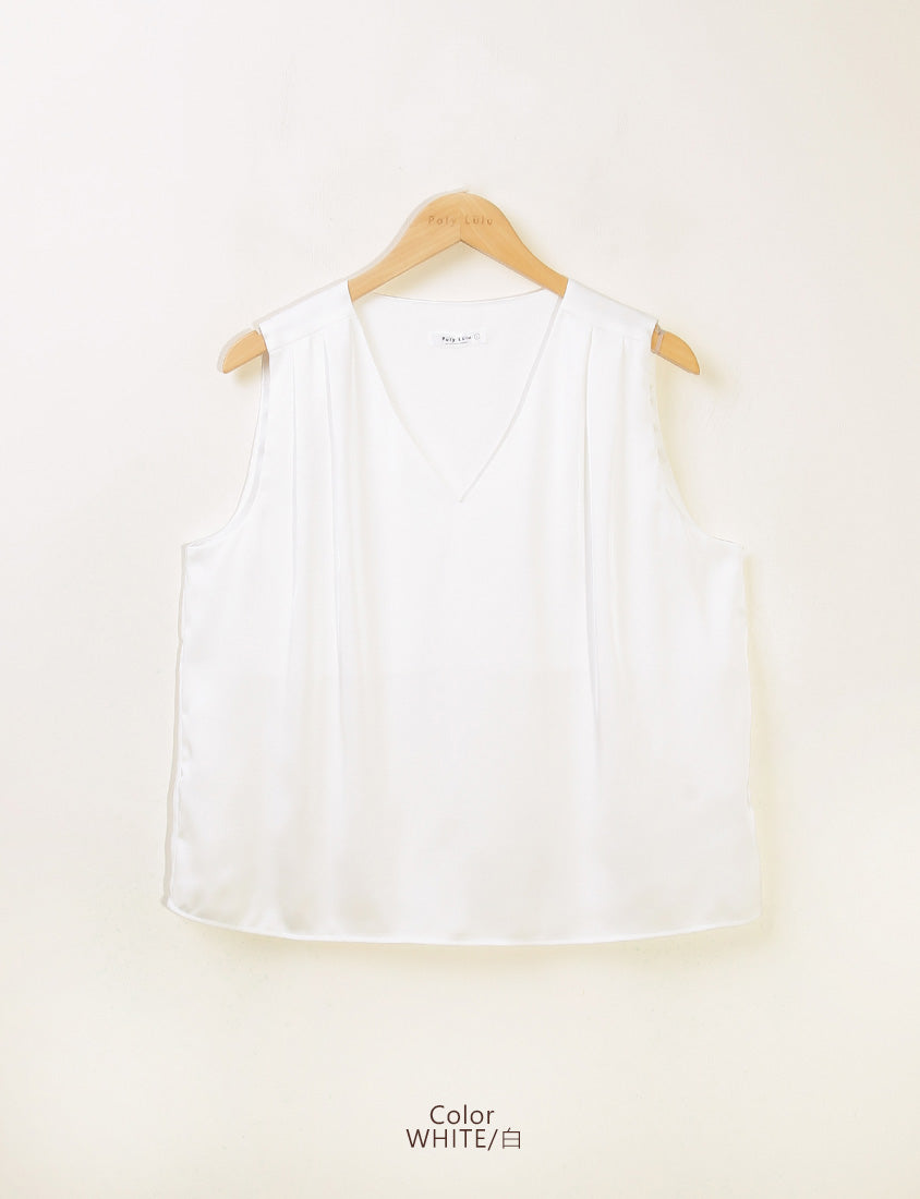 MISS. Subtle Sheen V-Neck Wide Strap Plus Size Pleated Tank