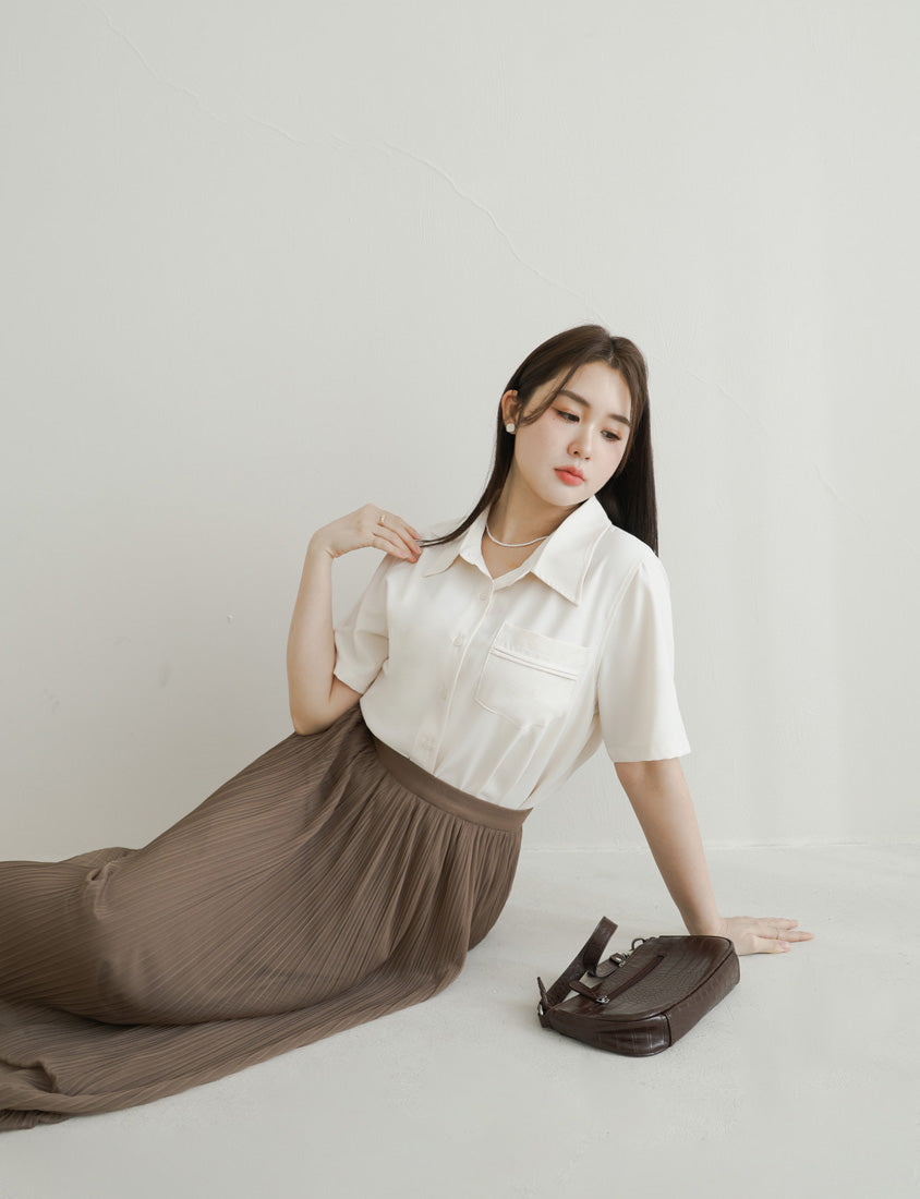MISS. Lightweight Cooling Pleated Pocket Plus Size Short Sleeve Shirt