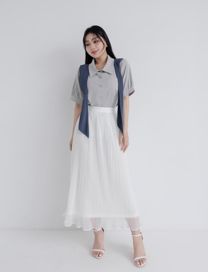 MISS. Faux Two-Piece Color-Block Bow Puff Sleeve Plus Size Blouse