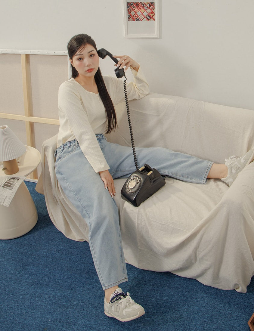 Jacquard Ribbed Button-Front Plus Size Crewneck Top