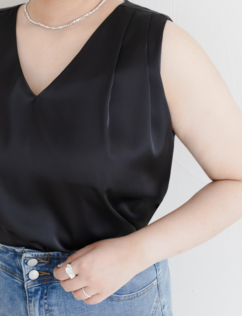 MISS. Subtle Sheen V-Neck Wide Strap Plus Size Pleated Tank