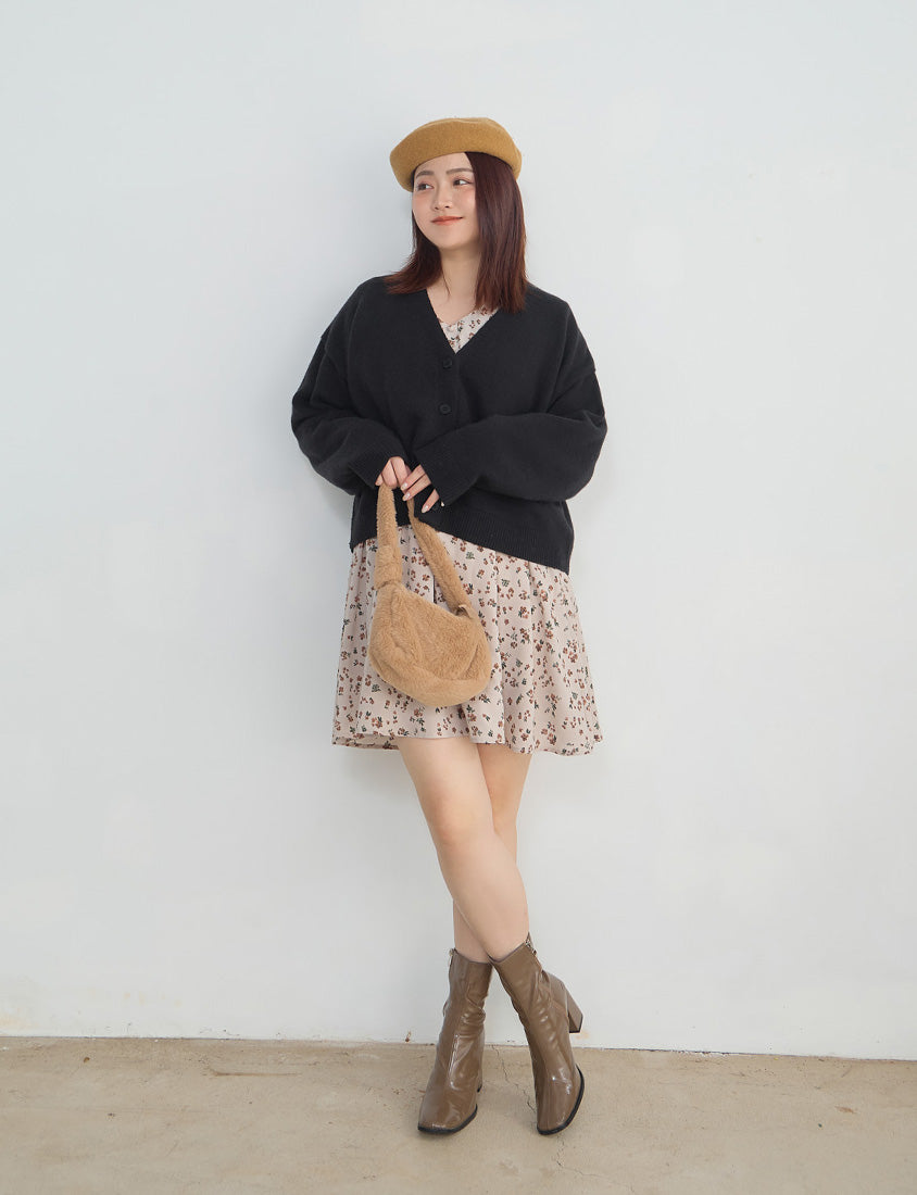 Classic V-Neck Multicolor Cropped Plus Size Knit Cardigan