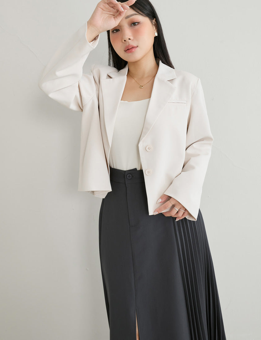 MISS. Elegant Plus Size Long Sleeve Blazer