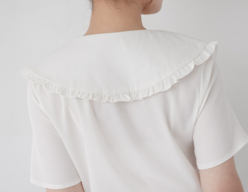 Playful Large Ruffle Collar Plus Size Short Sleeve Top