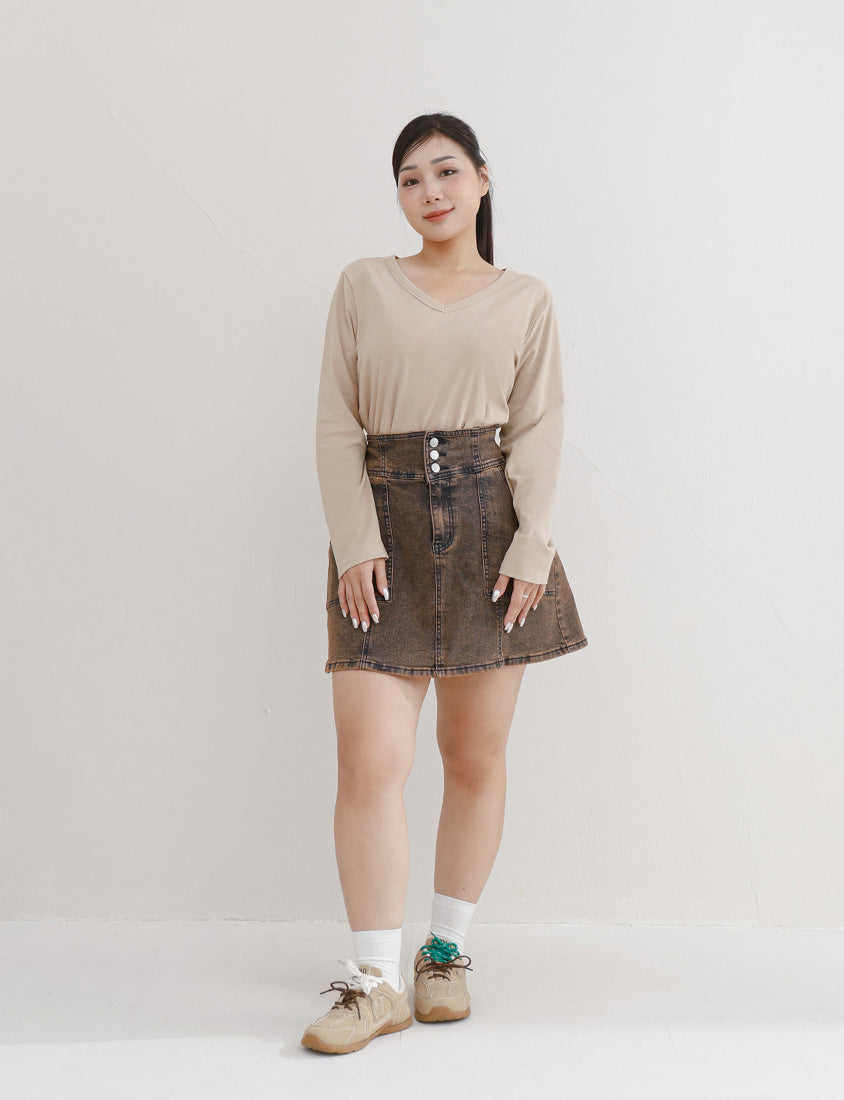 V-Neck Slim Fit Plus Size Long Sleeve Tee