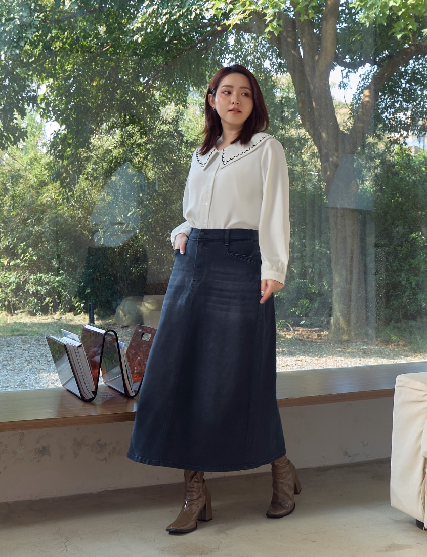 Contrast Embroidered Oversized Collar Plus Size Long Sleeve Shirt