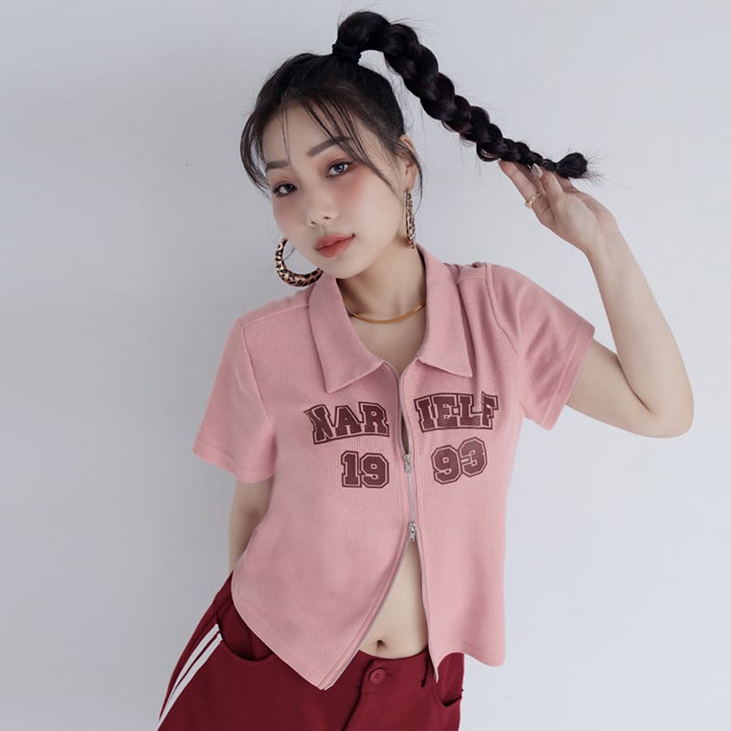 MUA! Double Zip Waffle Knit Plus Size Graphic Tee