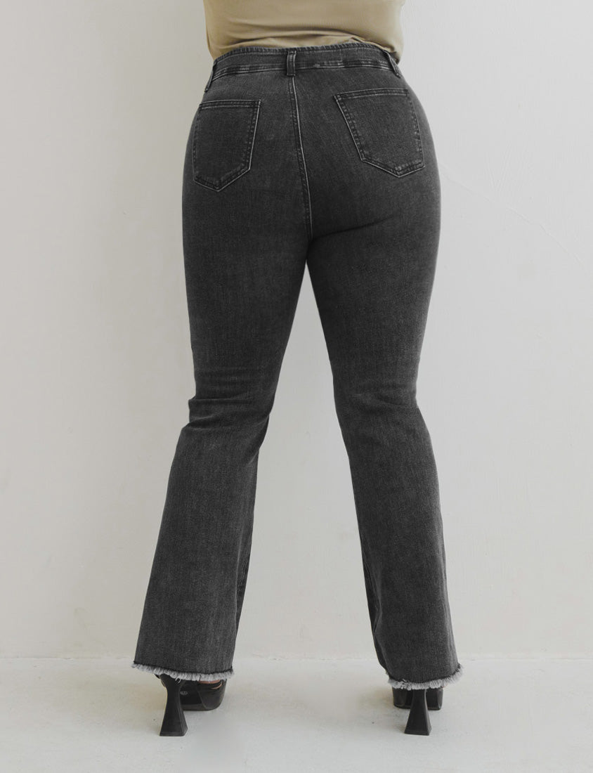 MUA! Ultra Slimming Stitch Stretchy Plus Size Flared Pants