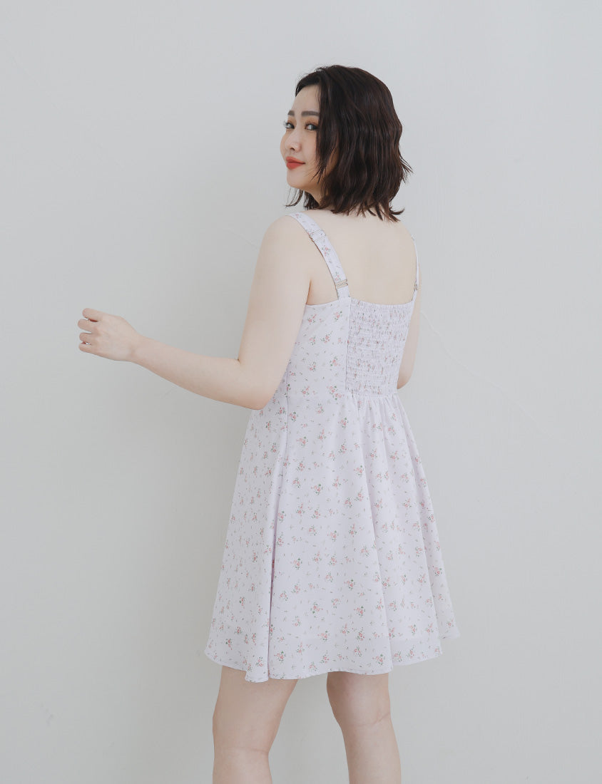 Adjustable Pearl Button Floral Plus-Size Mini Dress