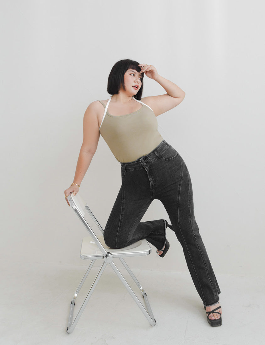 MUA! Ultra Slimming Stitch Stretchy Plus Size Flared Pants