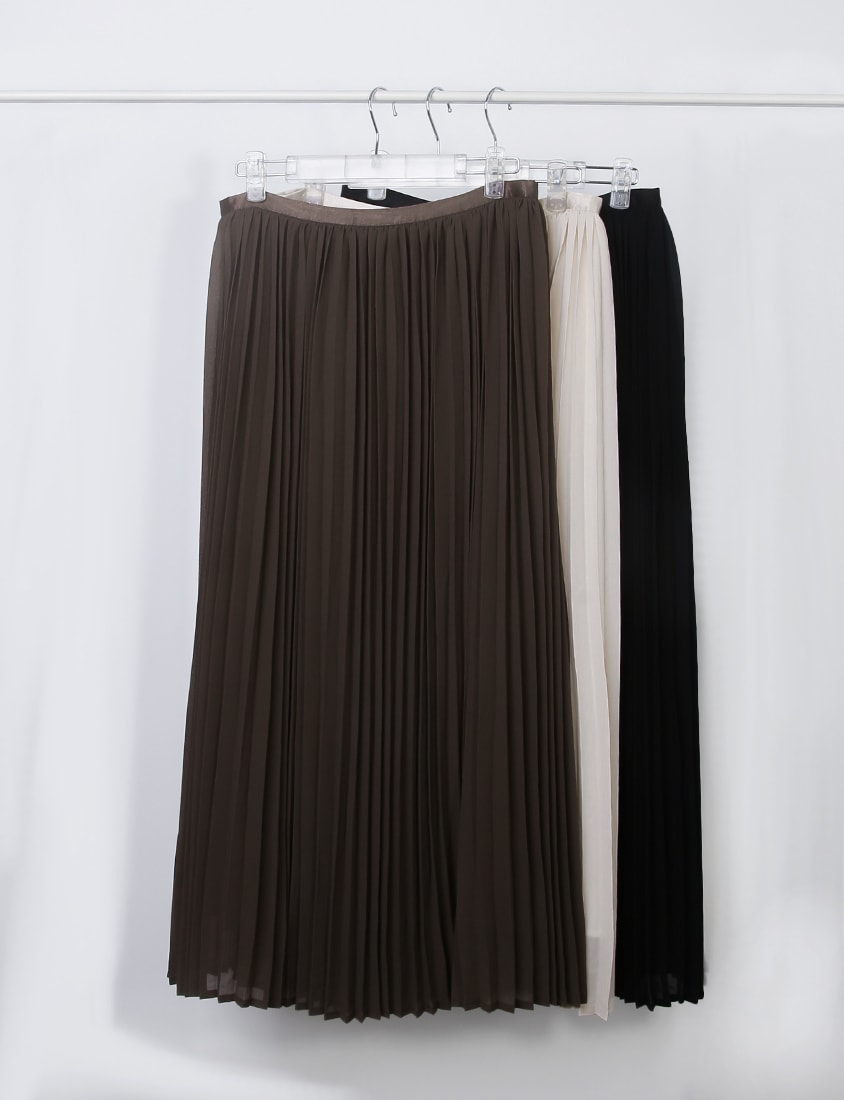 MISS. Elegant Fine-Pleated Double Layer Sheer Plus Size Maxi Skirt