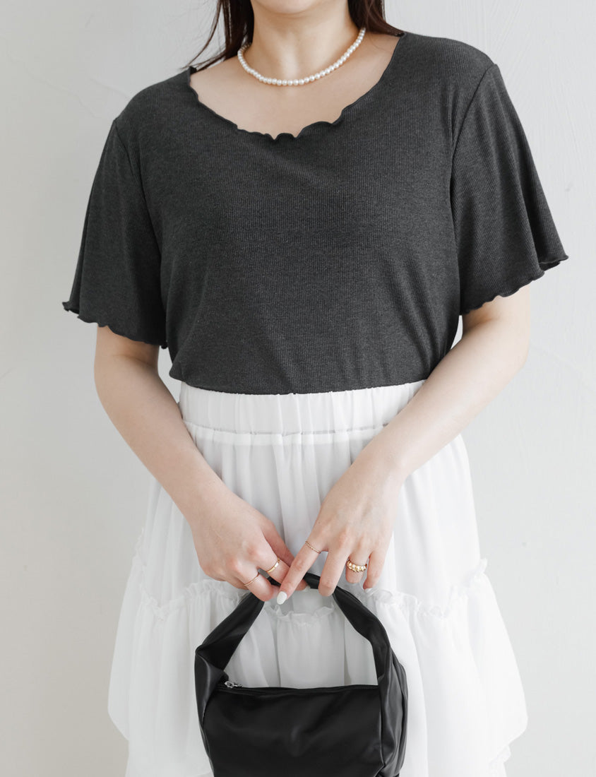 MISS. Versatile Wavy Edge Textured Plus Size Ribbed Top