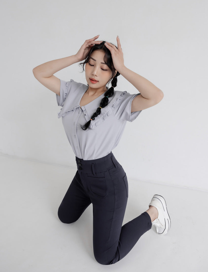 Playful Large Ruffle Collar Plus Size Short Sleeve Top