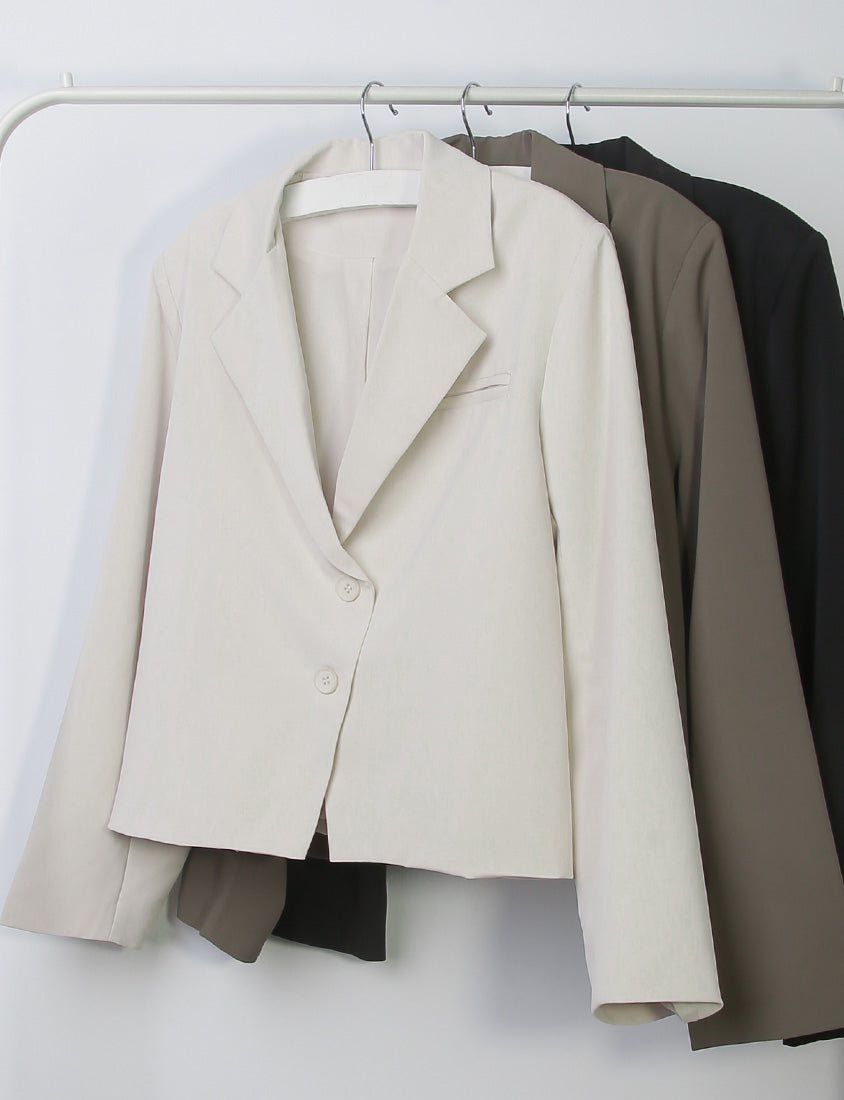 MISS. Elegant Plus Size Long Sleeve Blazer