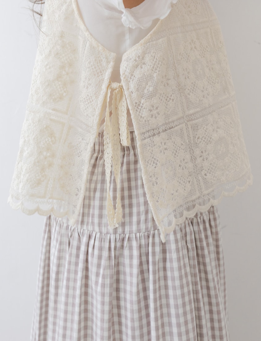 Crochet Lace Side-Tie Crew Neck Plus Size Tank Top