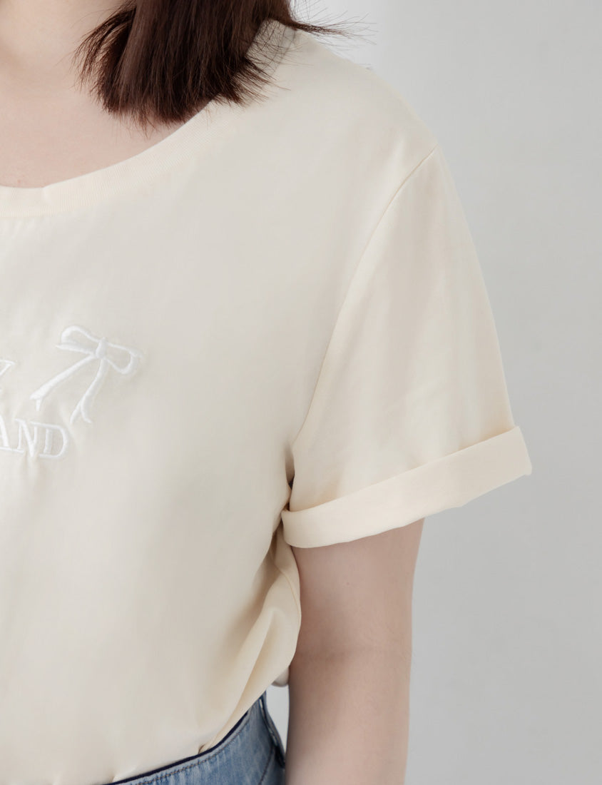 Sweet Bow Embroidery Plus Size Tee