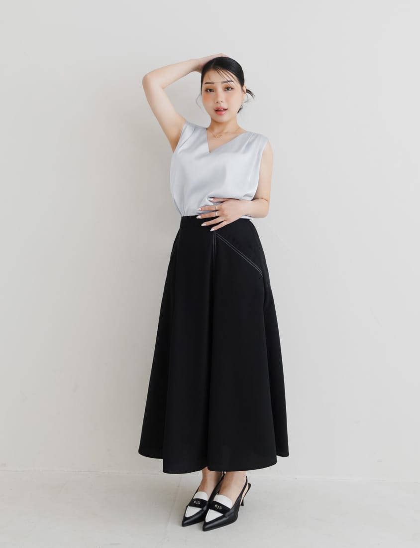 MISS. Contrast Stitch A-Line Back Elastic Waist Plus Size Maxi Skirt