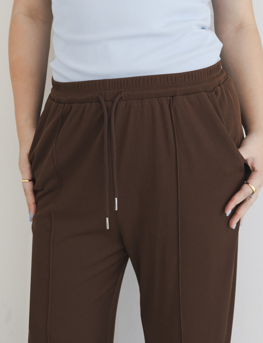 MUA! Ribbed Slimming Slit-Hem Plus Size Pants
