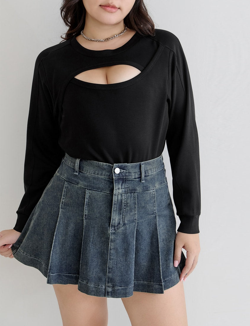 MUA! Cloud Cotton Front Cut-Out Plus Size Long Sleeve Top