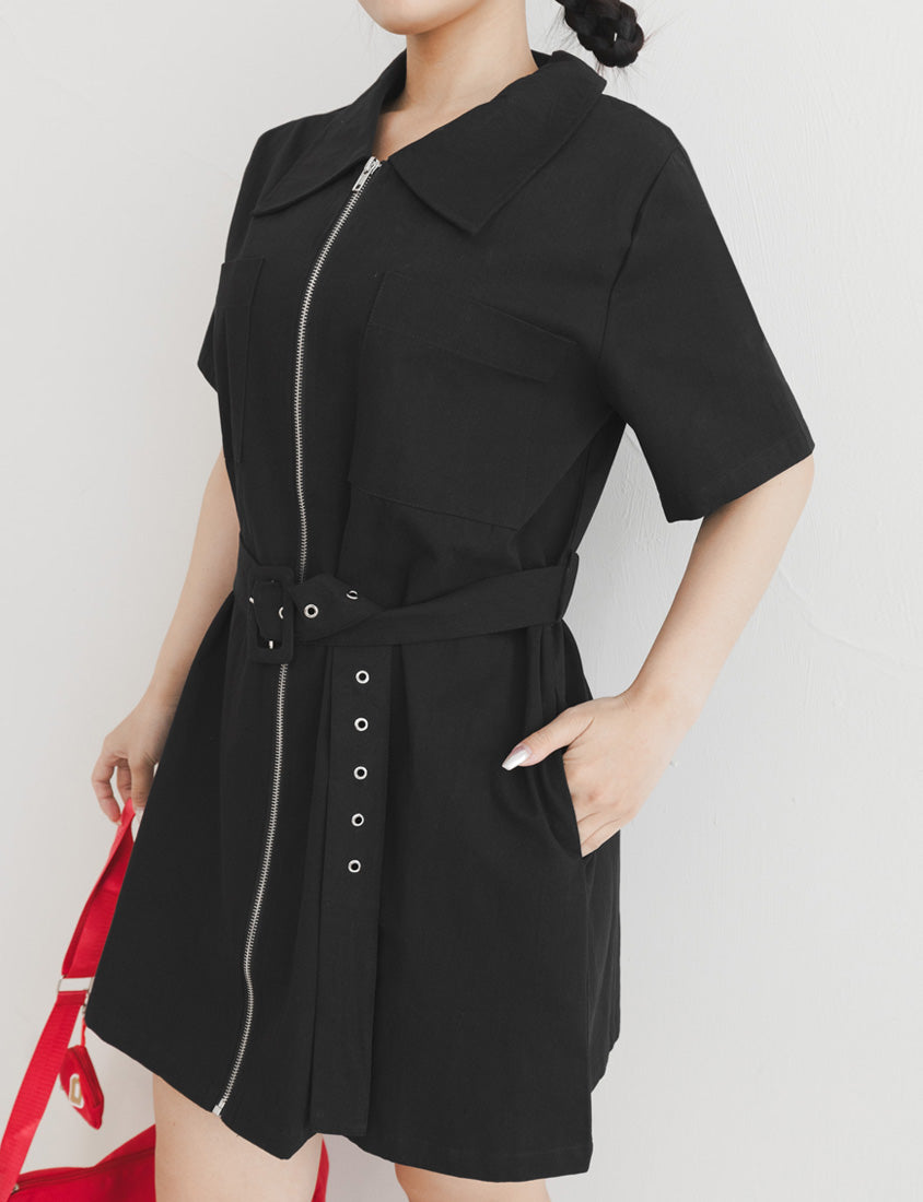 Casual Cargo Zip-Front Plus Size Mini Dress (With Belt)