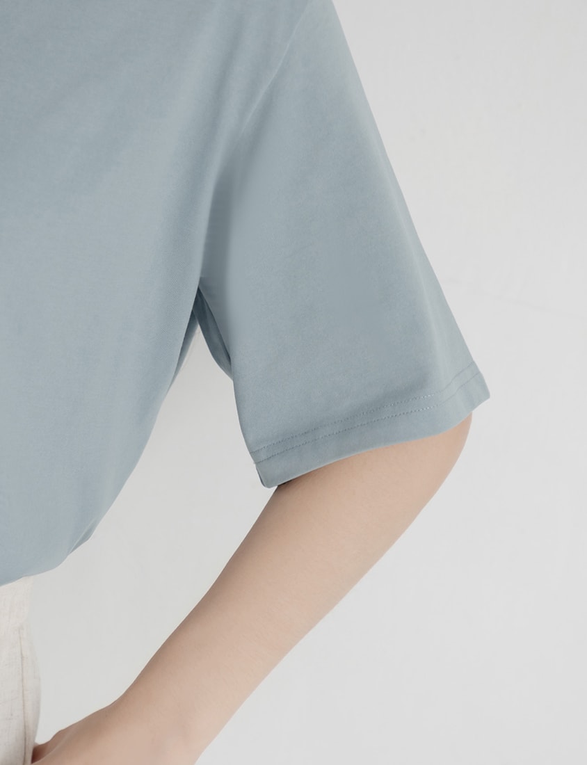 MISS. Basic Graphic Print Plus Size Short Sleeve Tee