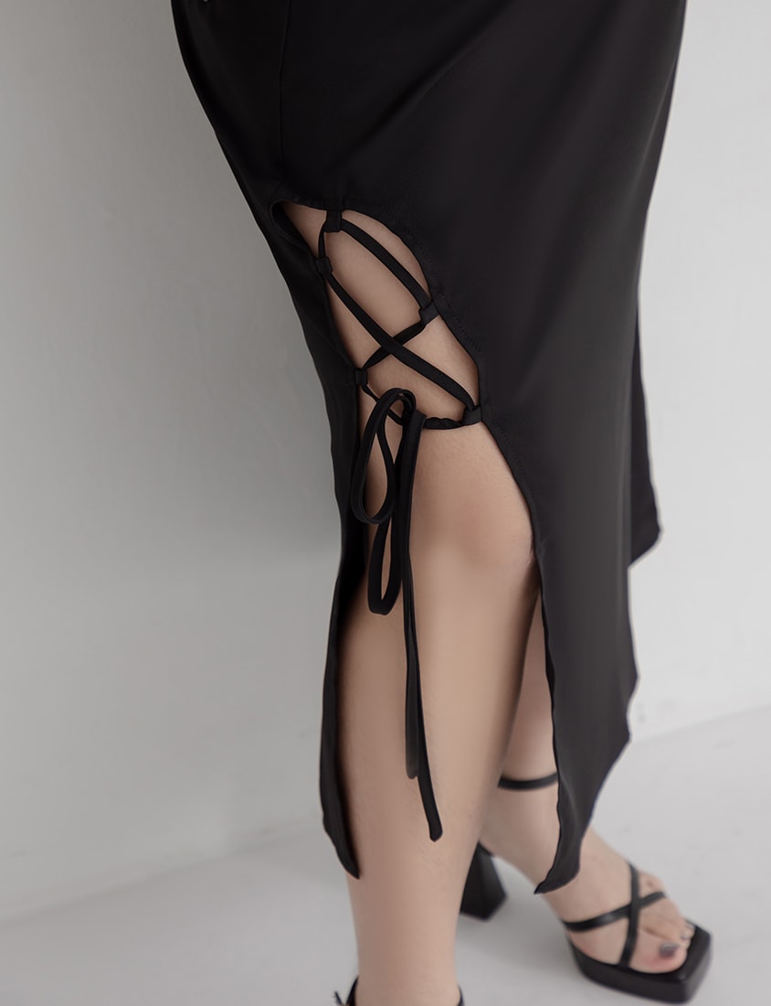 MUA! Hot Side Tie Elastic Back Waist Plus Size Maxi Skirt (with Belt)