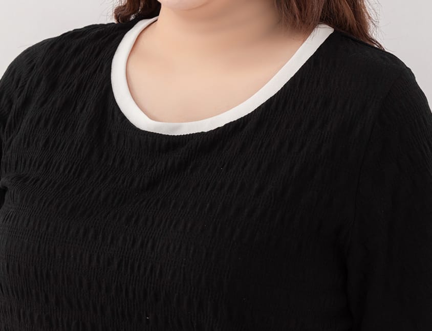 Multicolor Crew Neck Color-Block Crinkled Plus Size Short Sleeve Top