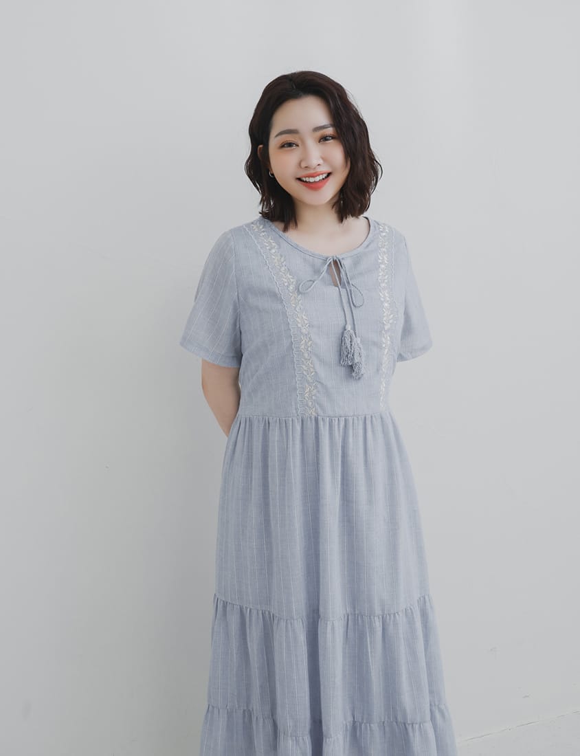 Boho Jacquard Embroidered Plus-Size Maxi Dress (with Waist Tie)