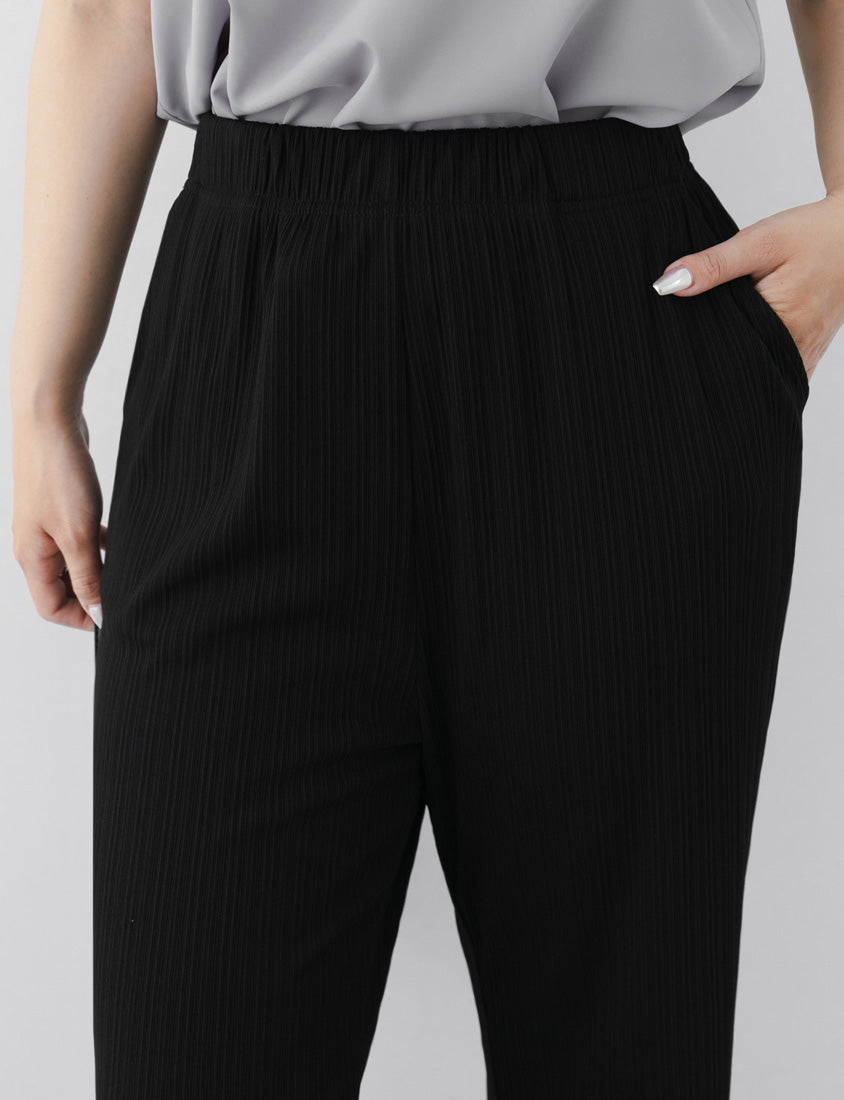 MISS. Ultra Stretch Ribbed Plus Size Slimming Pants
