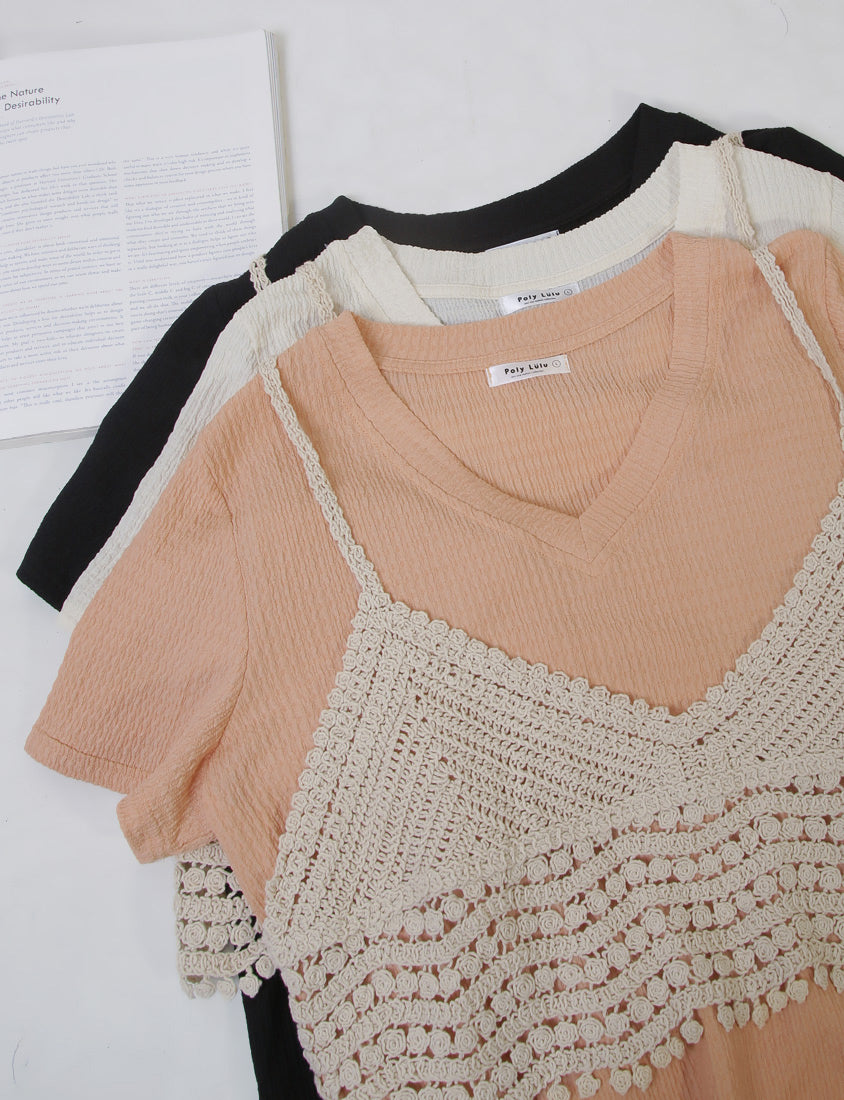 Crinkled Textured Two-Piece Hollow Plus Size Cami Top (with Inner Tank)