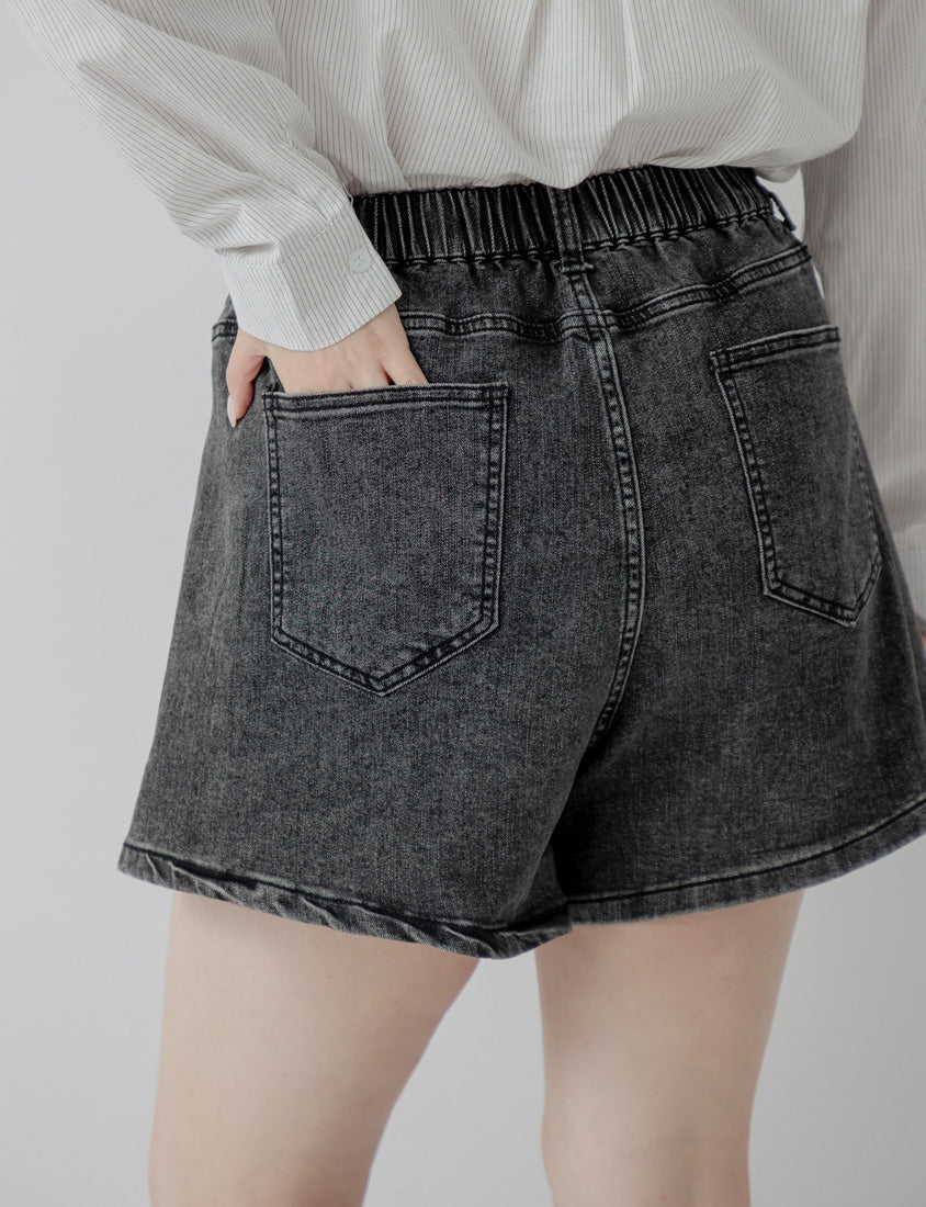Varsity Contrast Plus Size Denim Shorts