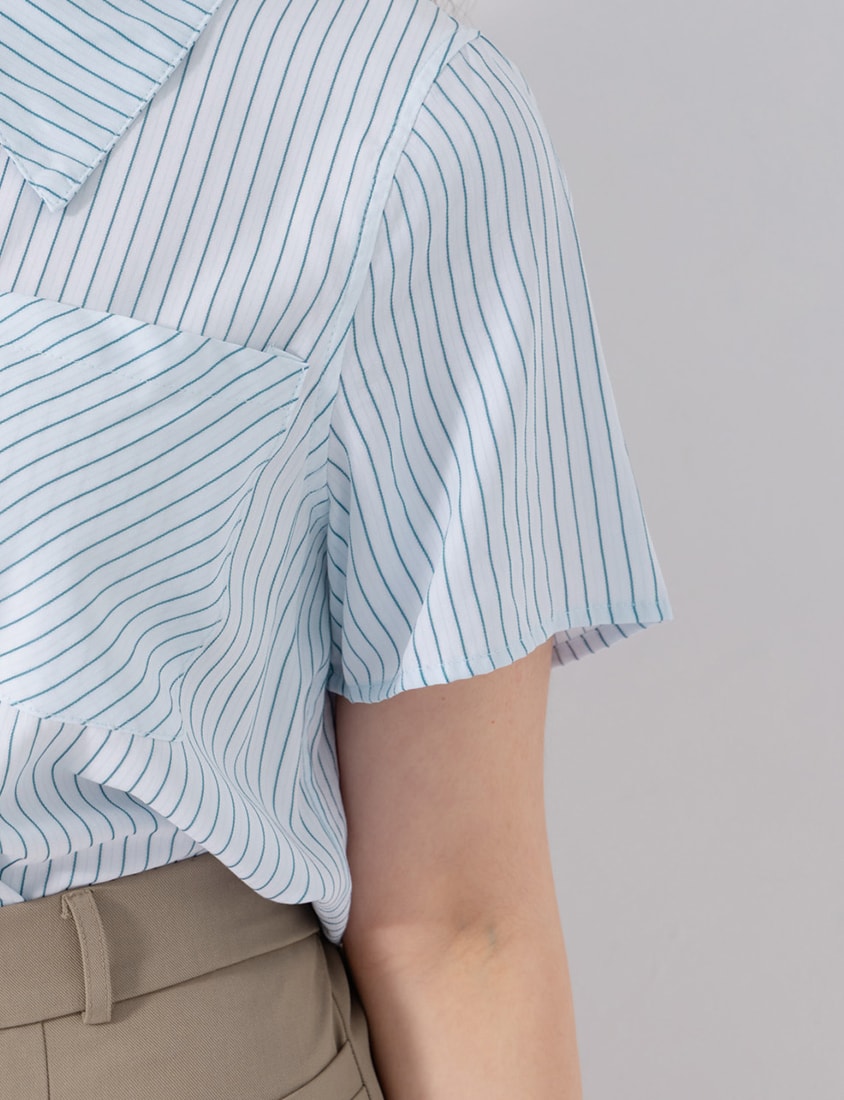 MISS. Preppy Contrast Stripe Plus Size Short Sleeve Shirt (With Neck Tie)