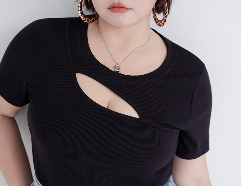 MUA! Sexy Cut-out Ribbed Plus Size Top