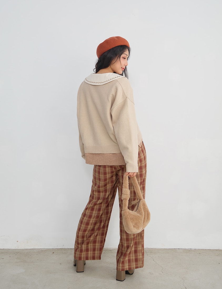 Classic V-Neck Multicolor Cropped Plus Size Knit Cardigan