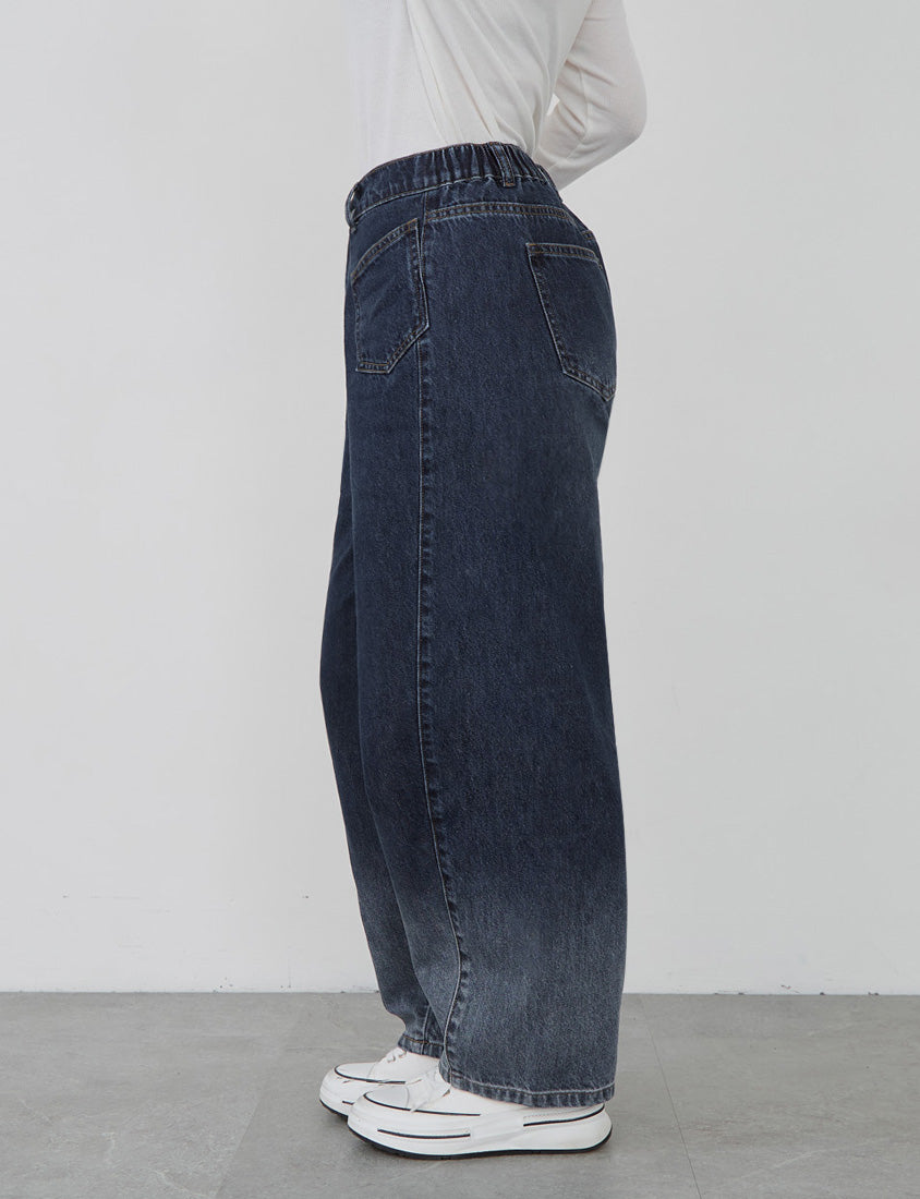 Gradient Wash Elastic Back Waist Plus Size Tapered Jeans
