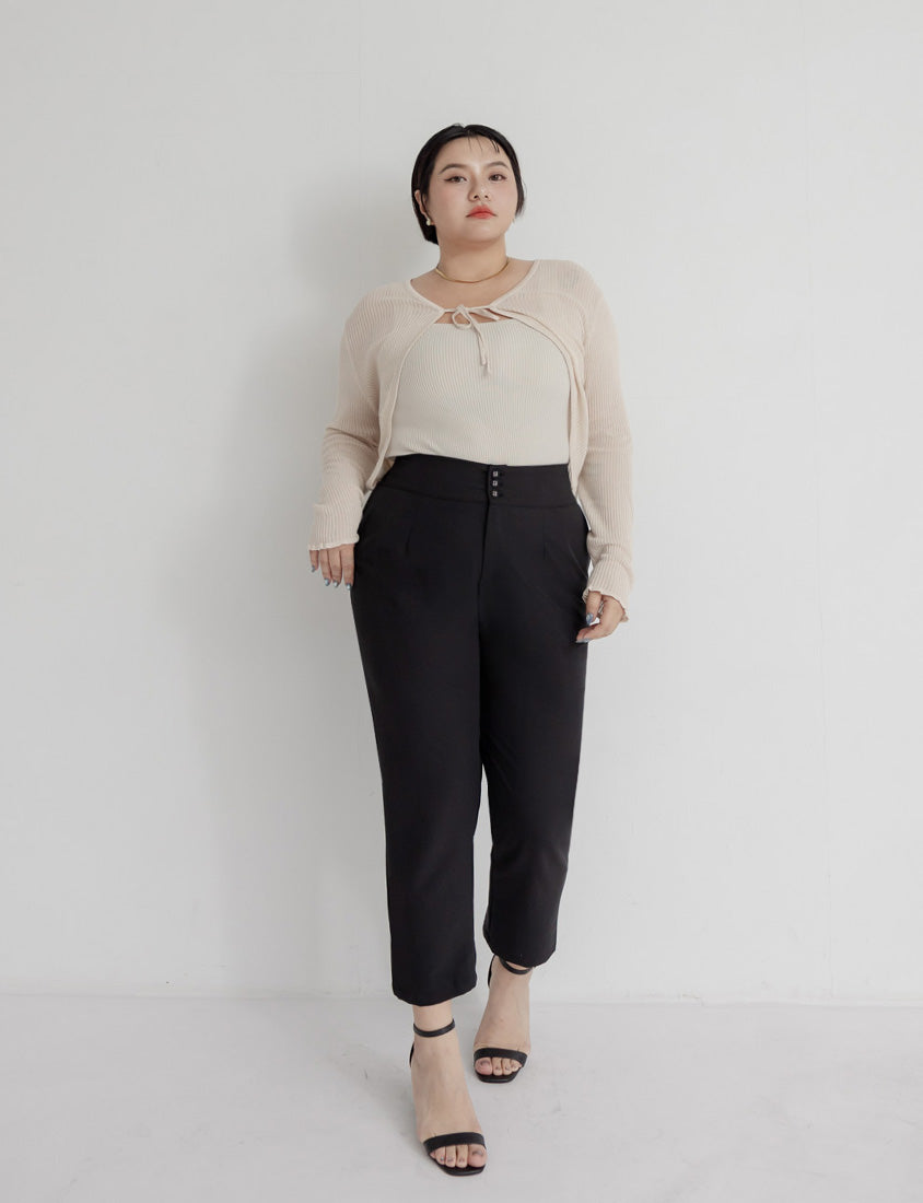 MISS. Apple-Shaped Body Friendly High Waist Plus Size Trousers
