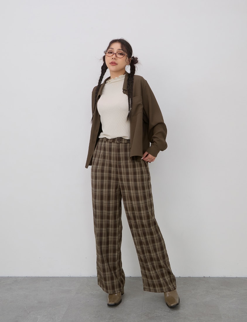 Classic Soft Ribbed Lettuce Edge Plus Size Top