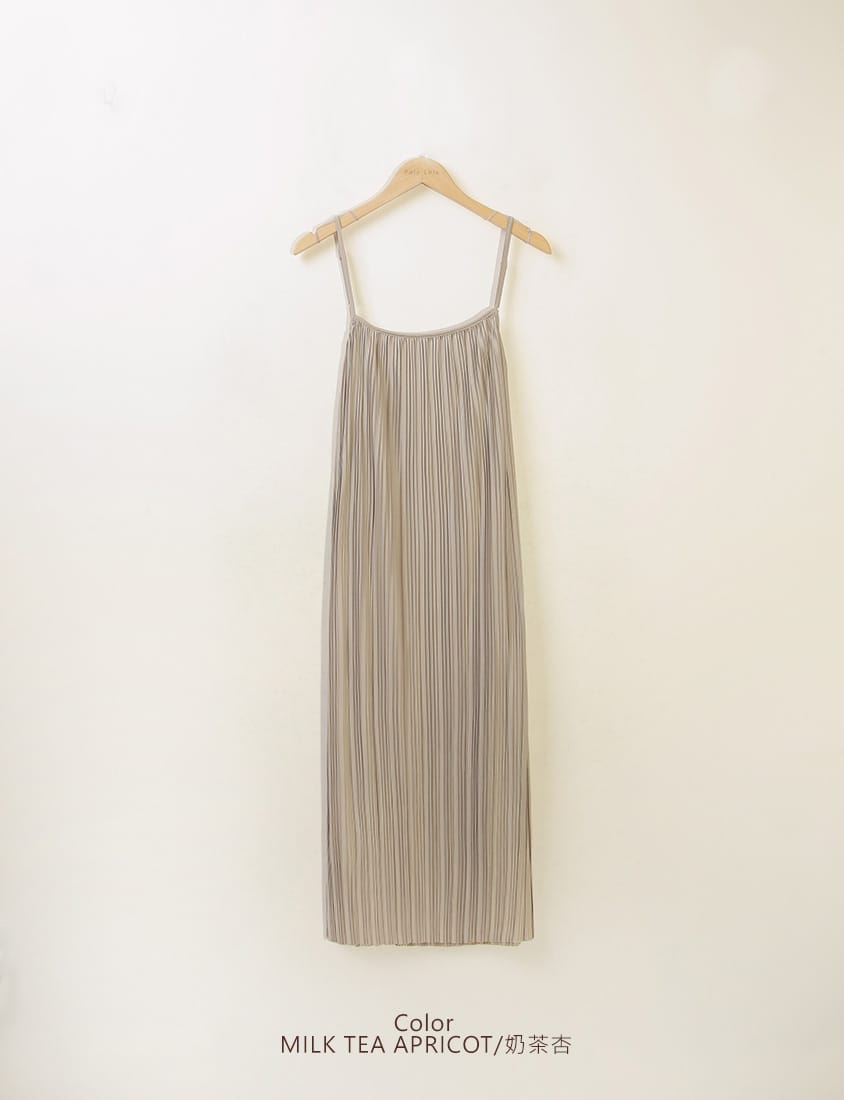 MISS. Pleated Flare Adjustable Strap Plus Size Cami Dress