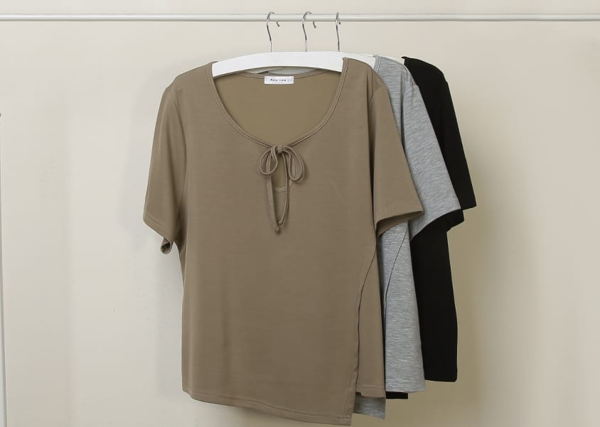 MUA! Space Cotton U-Neck Tie-Front Plus Size Top