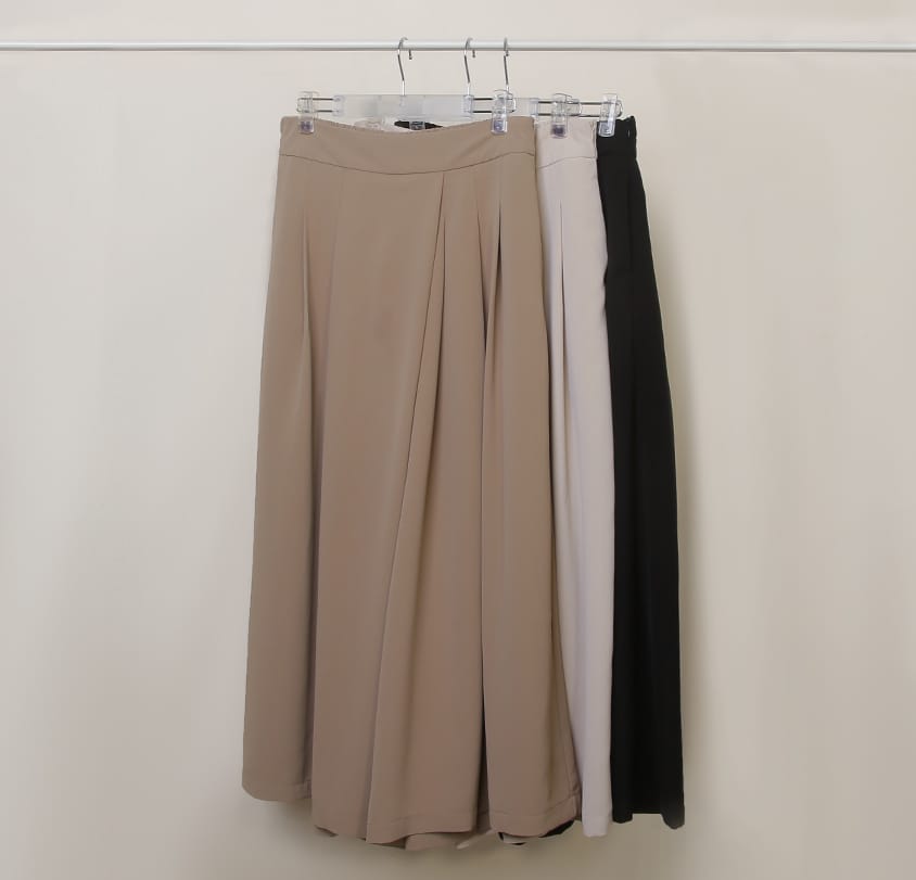 Elegant Pleated Back Elastic Waist Plus Size Chiffon Skort