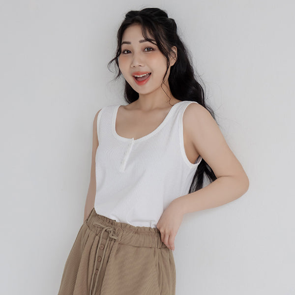 Basic U-Neck Ribbed Button Plus Size Tank Top