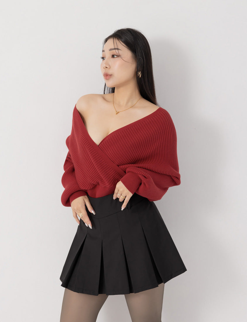 MUA! V-Waist Pleated Plus Size Tailored Skort