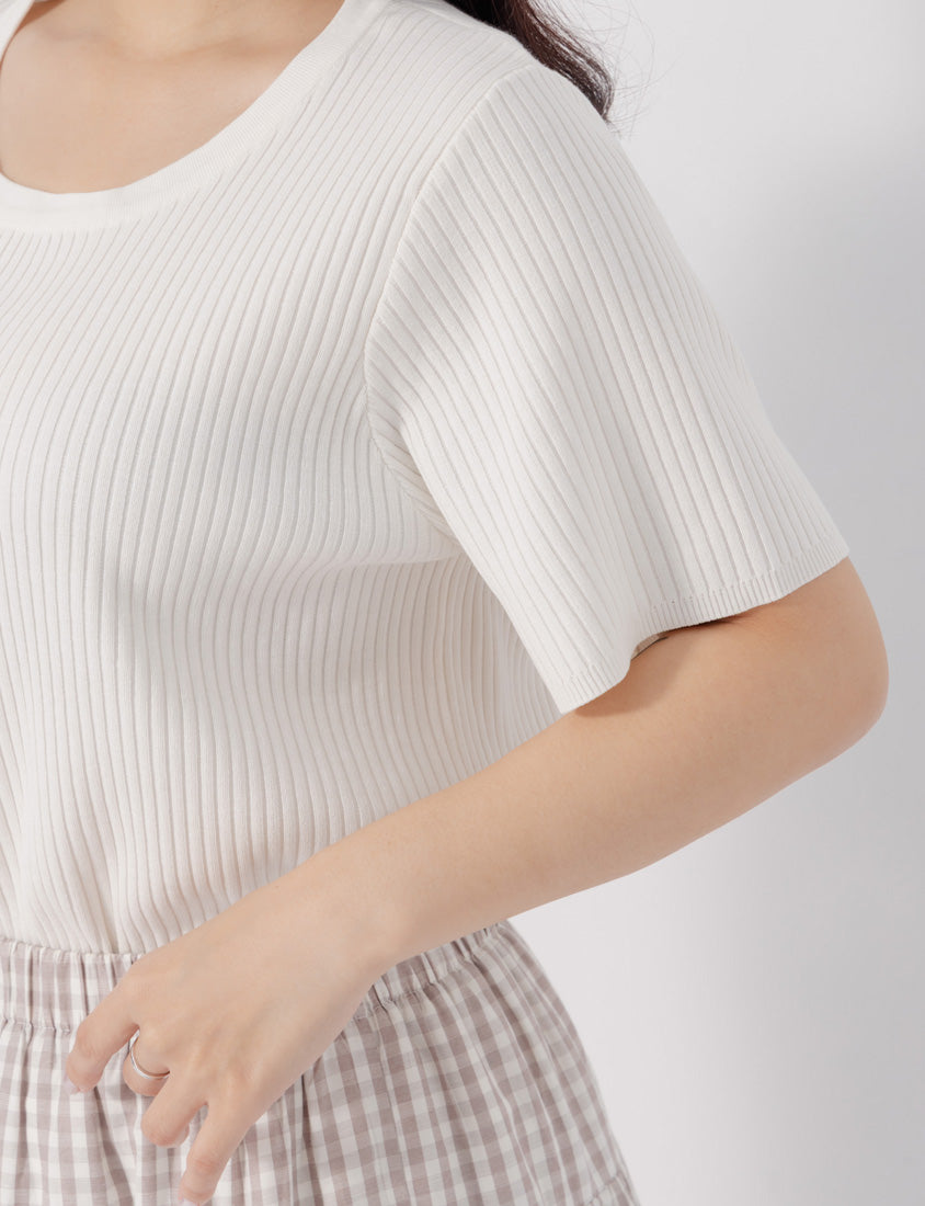 Cooling Lyocell Knit Plus Size Short Sleeve Top