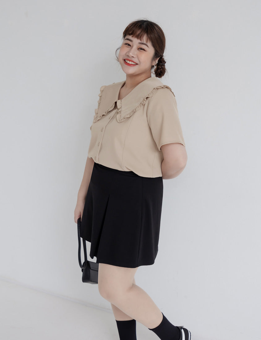 Playful Large Ruffle Collar Plus Size Short Sleeve Top