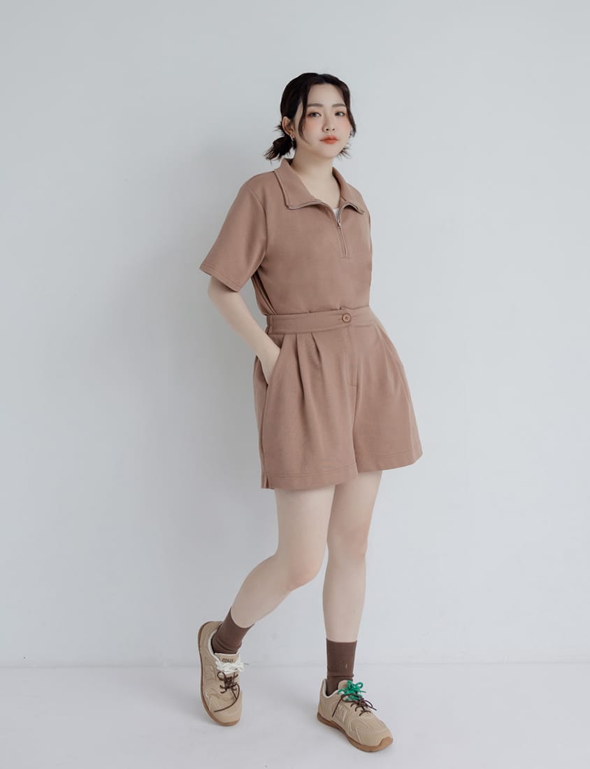 Summer Pleated Back Elastic Waist Plus Size Shorts