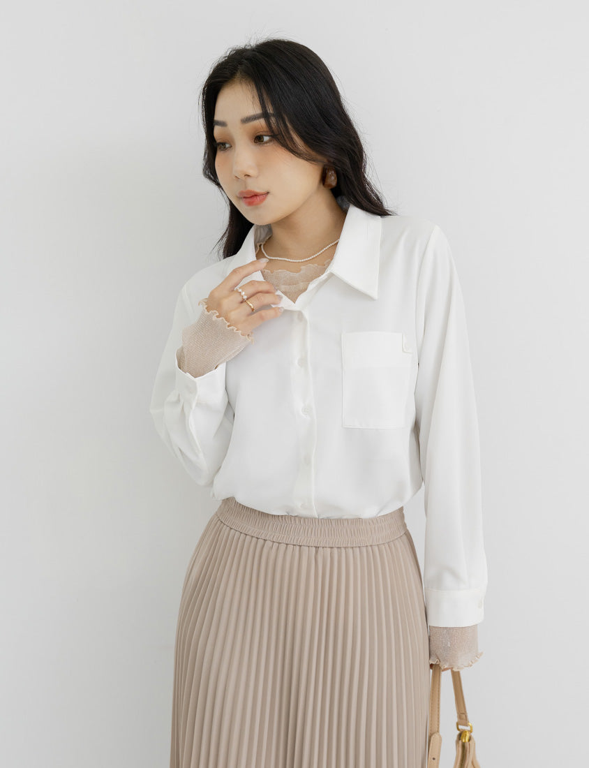 MISS. Wrinkle-Resistant Textured Multicolor Pocket Plus Size Shirt