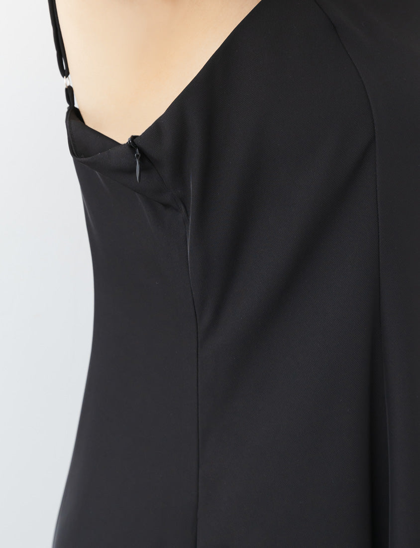 Wrinkle-Resistant Front Slit Adjustable Strap Plus Size Maxi Dress