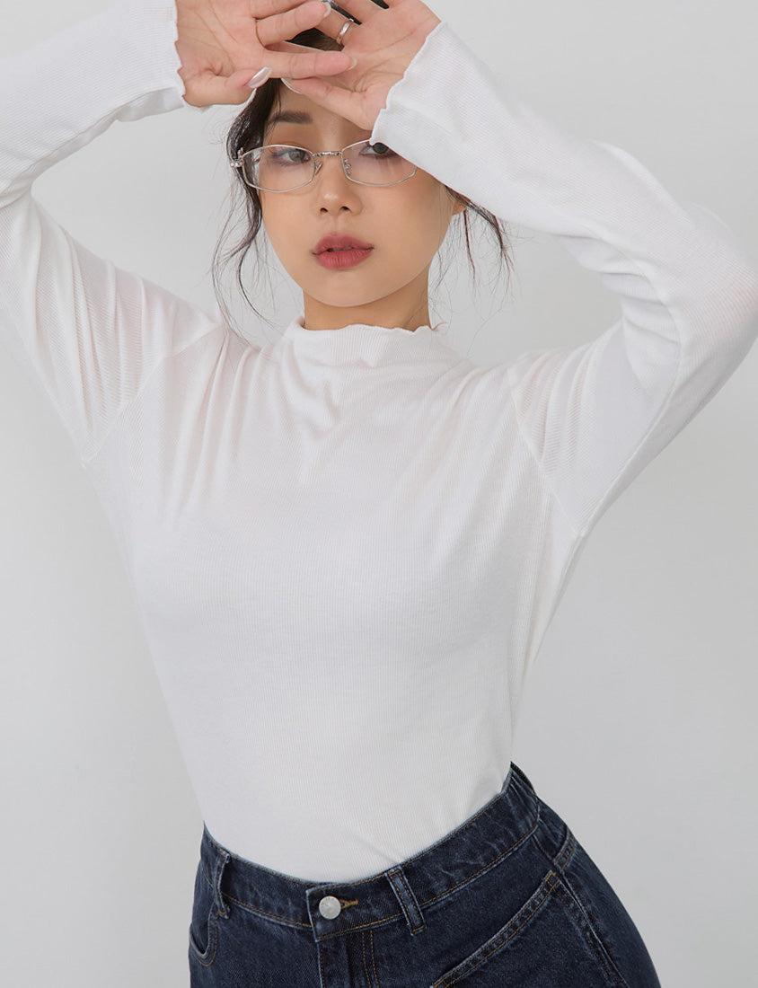 Classic Soft Ribbed Lettuce Edge Plus Size Top