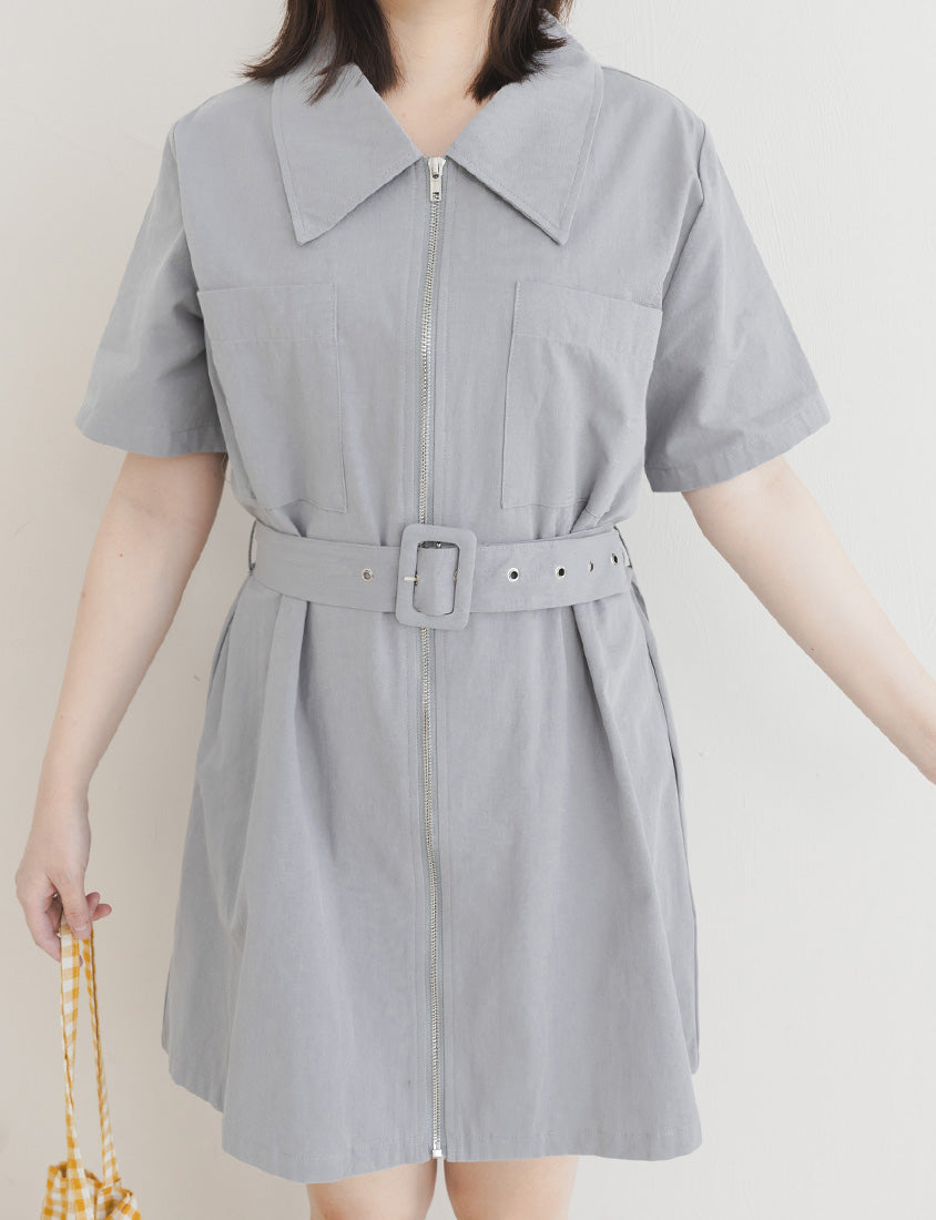 Casual Cargo Zip-Front Plus Size Mini Dress (With Belt)